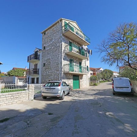 Apartments Anita Srima Exterior photo