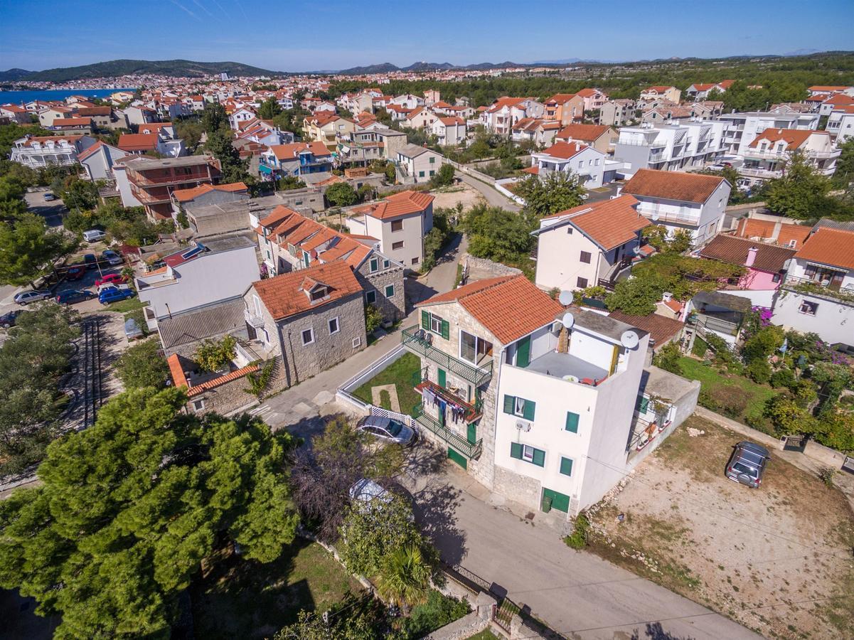 Apartments Anita Srima Exterior photo
